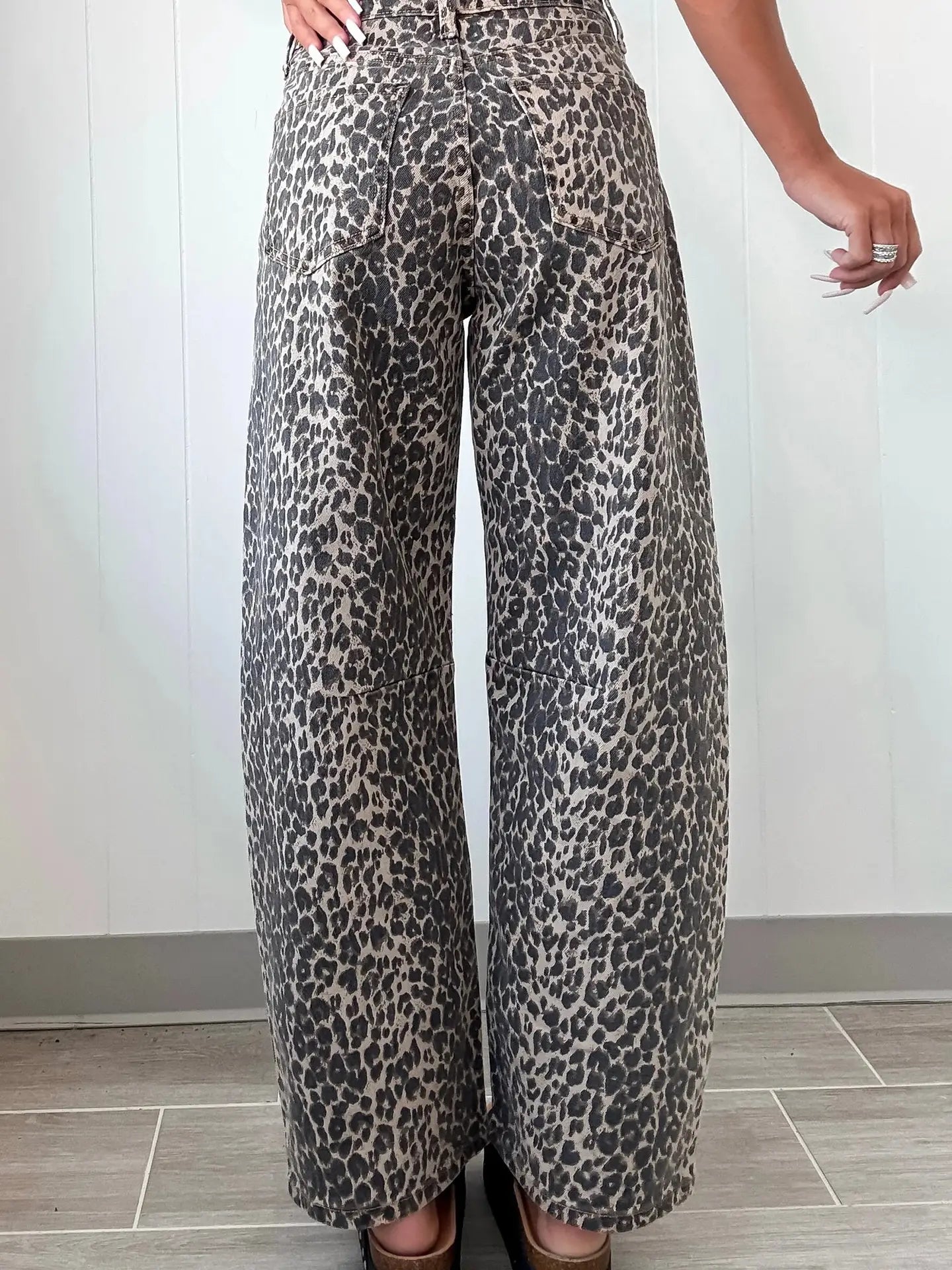 Leopard Barrel Jeans