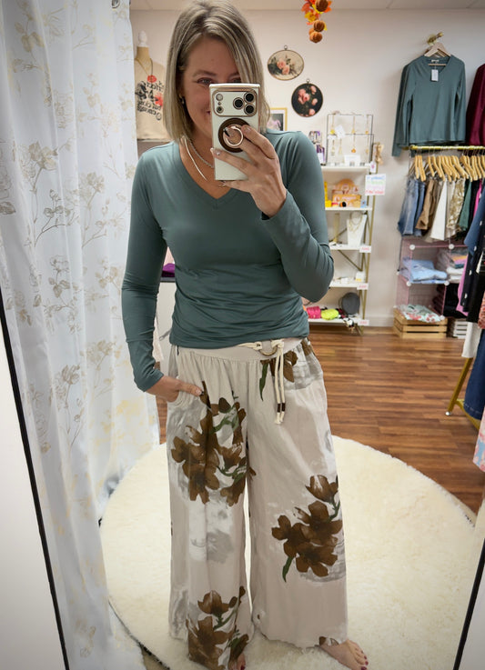 Flower Wide Leg Pant