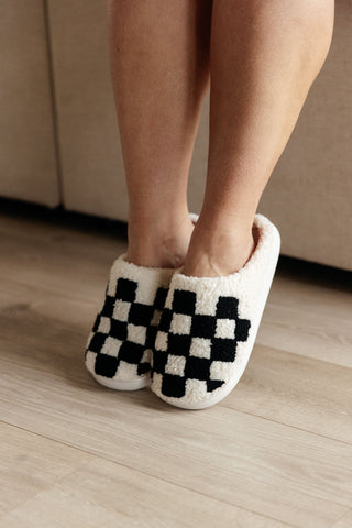 Checked Out Slippers in Black (ONLINE EXCLUSIVE)