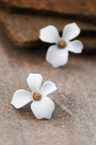 White Metal Flower Stud Earrings