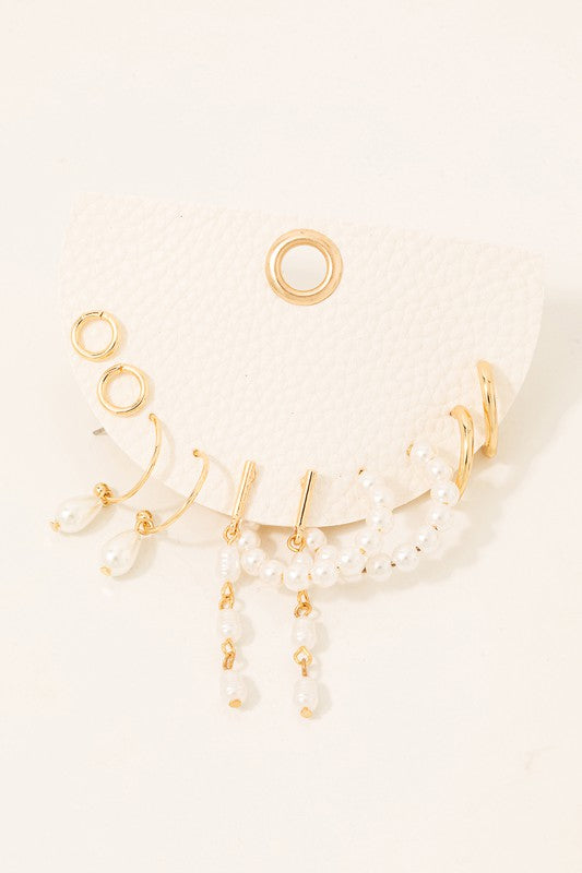 Set of 5 Pearl Earrings in Gold