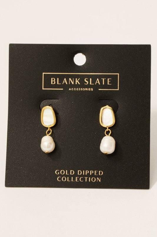 Pearl Dangle Earrings in Gold (FINAL SALE ITEM)