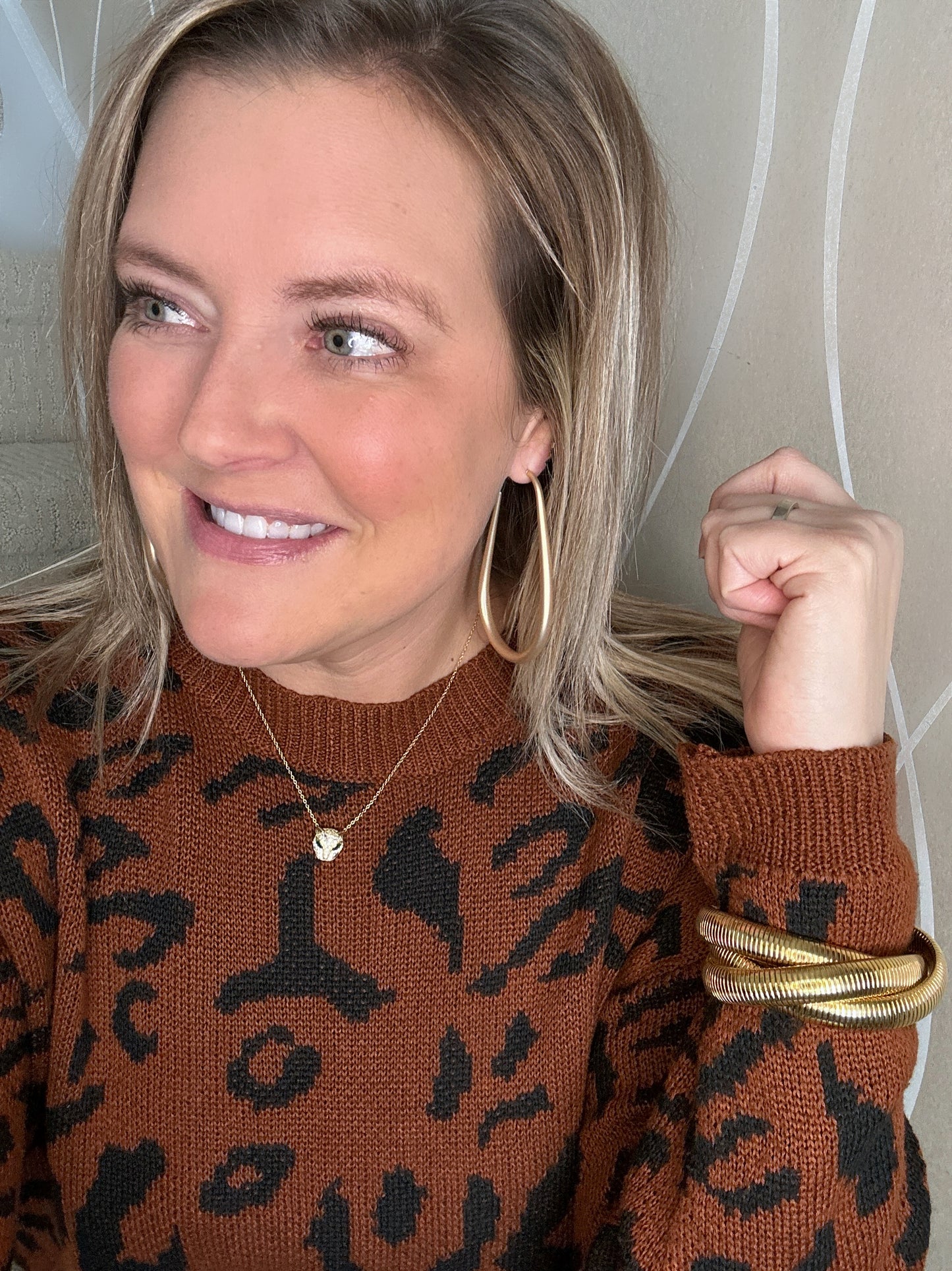 Harlow Gold Matte Hoop