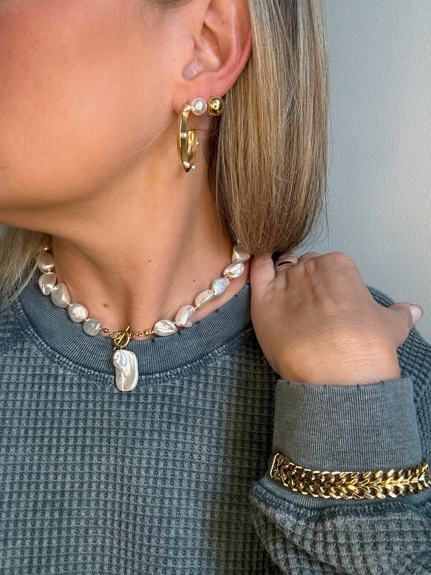 Pearls Gone Wild Hoop