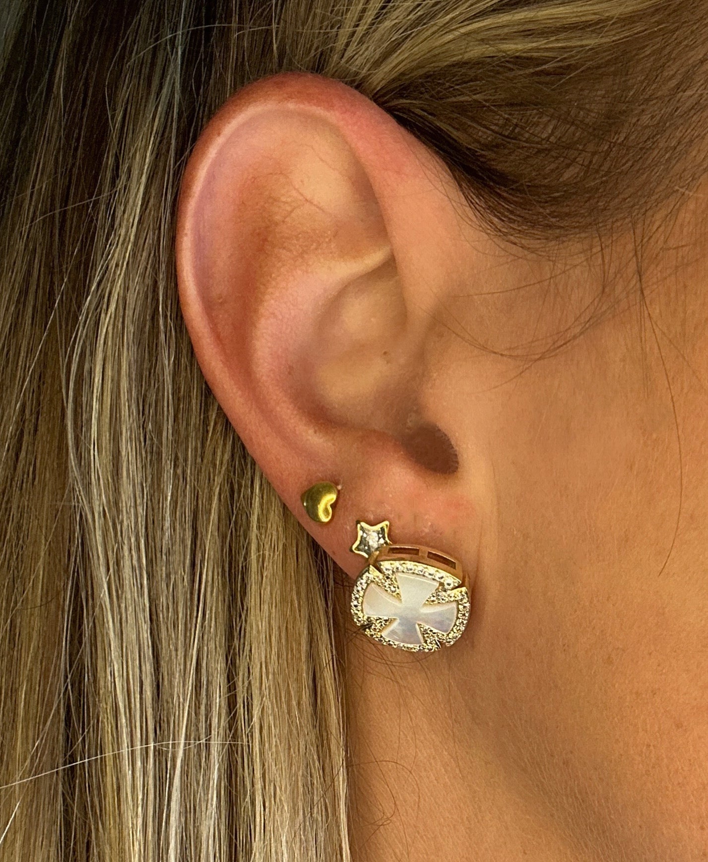 Sidney Stud Earrings