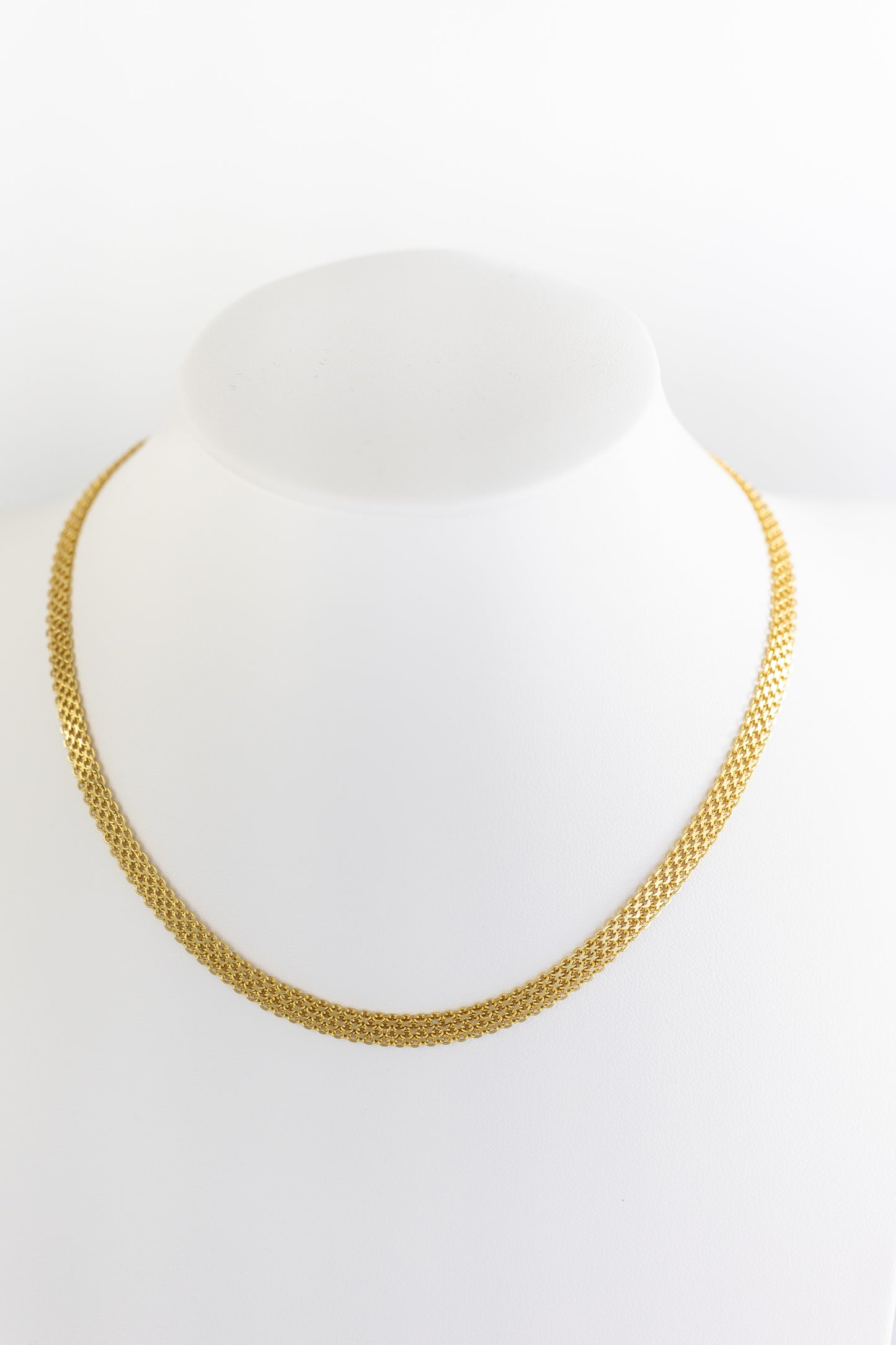 Meshy Choker Necklace