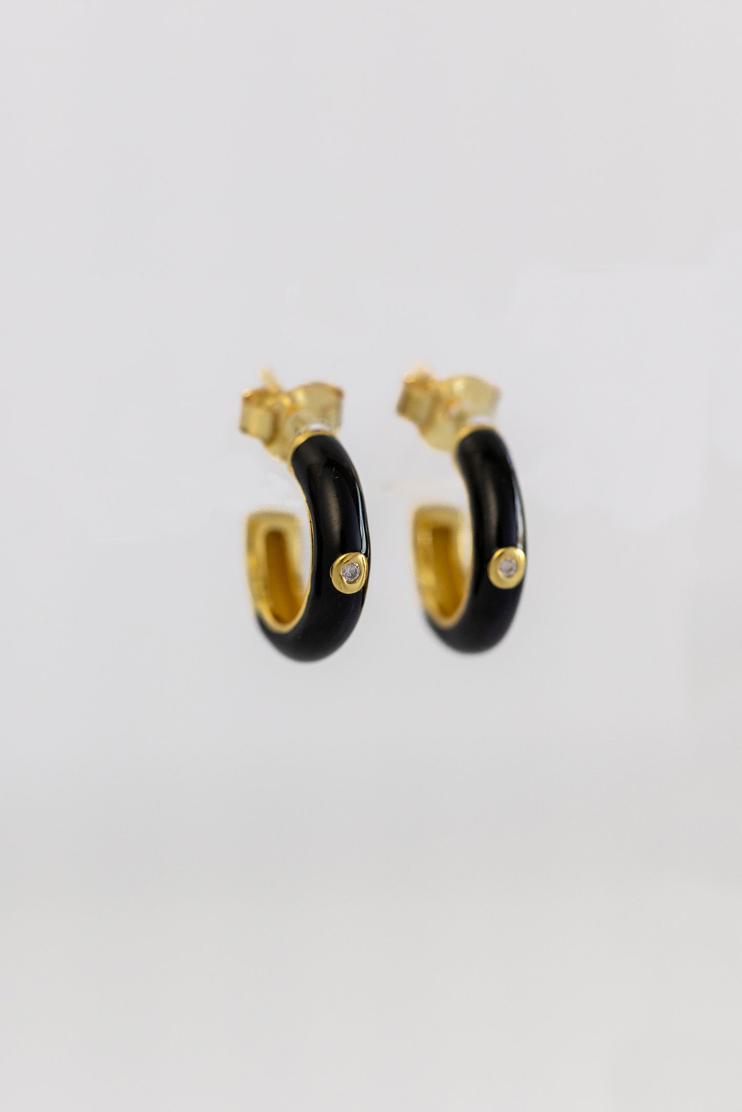 Twinkle Huggie Hoop Black