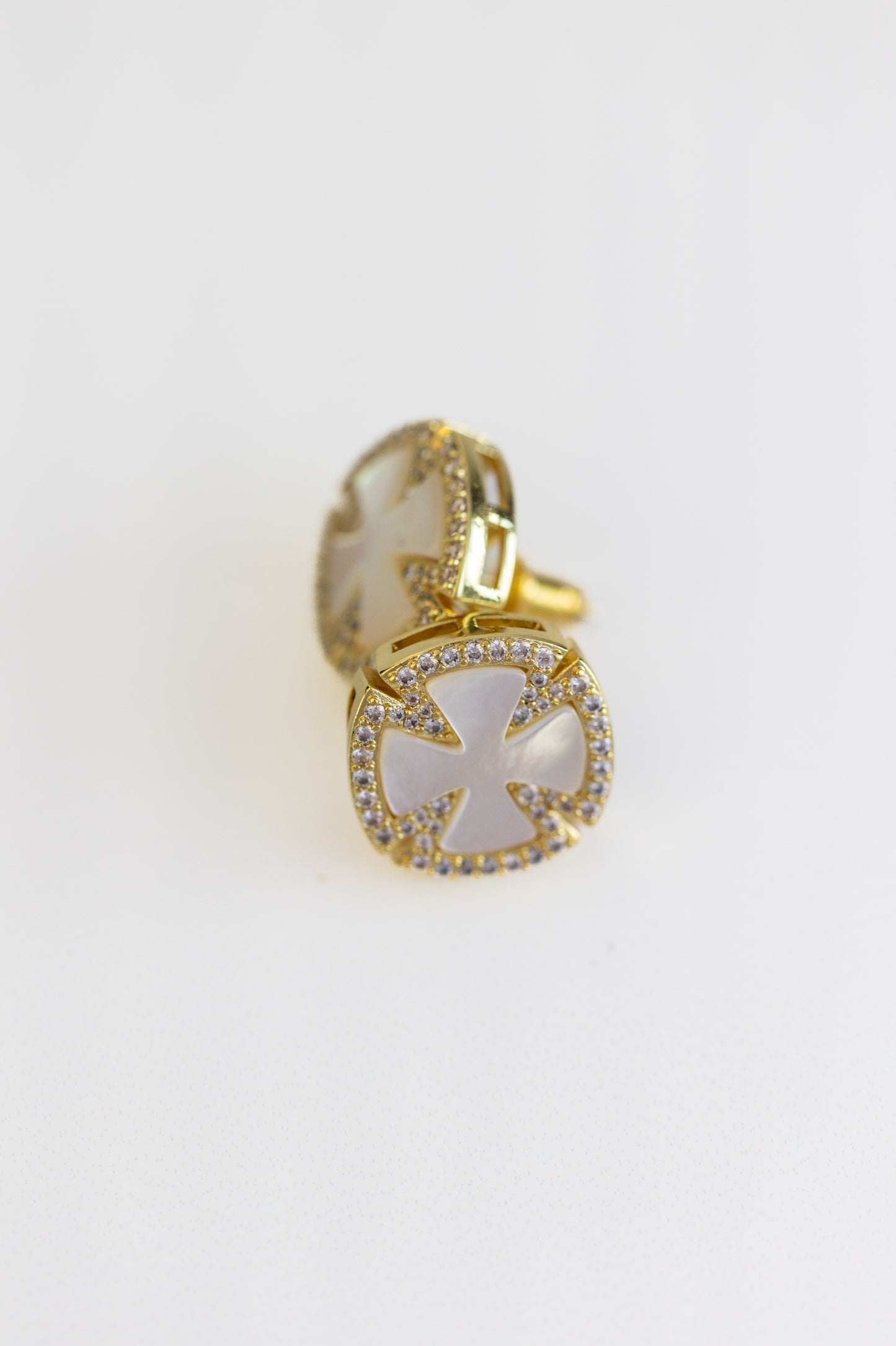 Sidney Stud Earrings