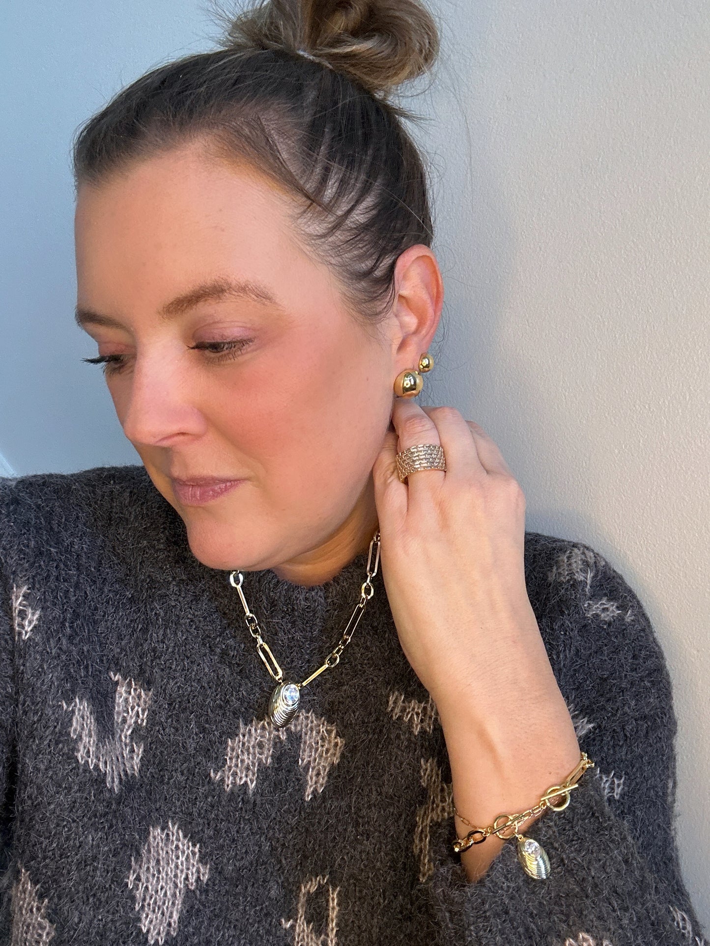 Diamond Shell Gold Bracelet