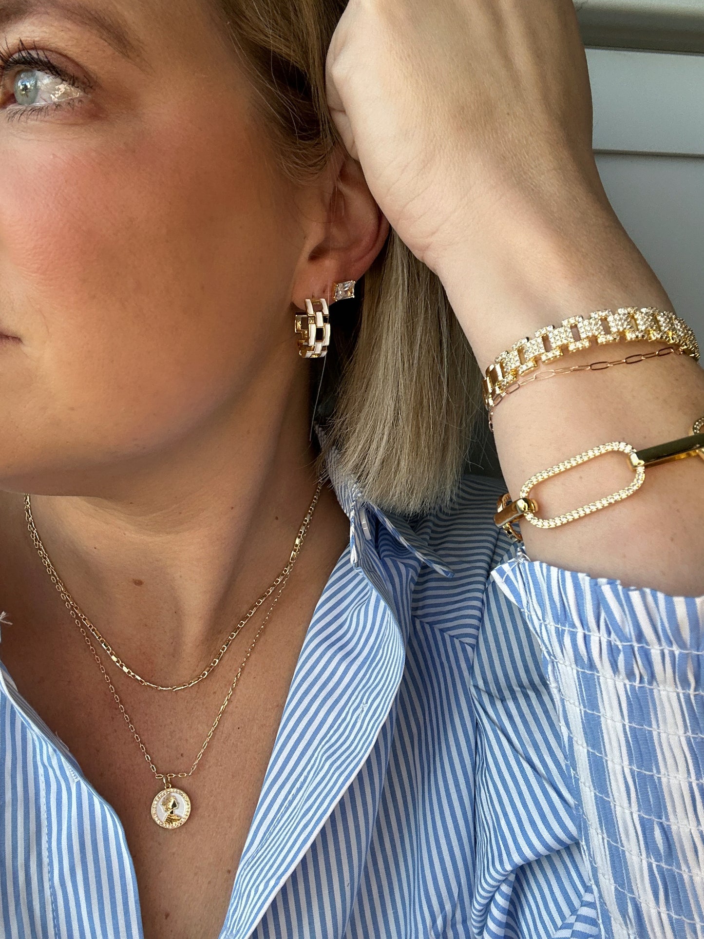 Victoria Layer Necklace