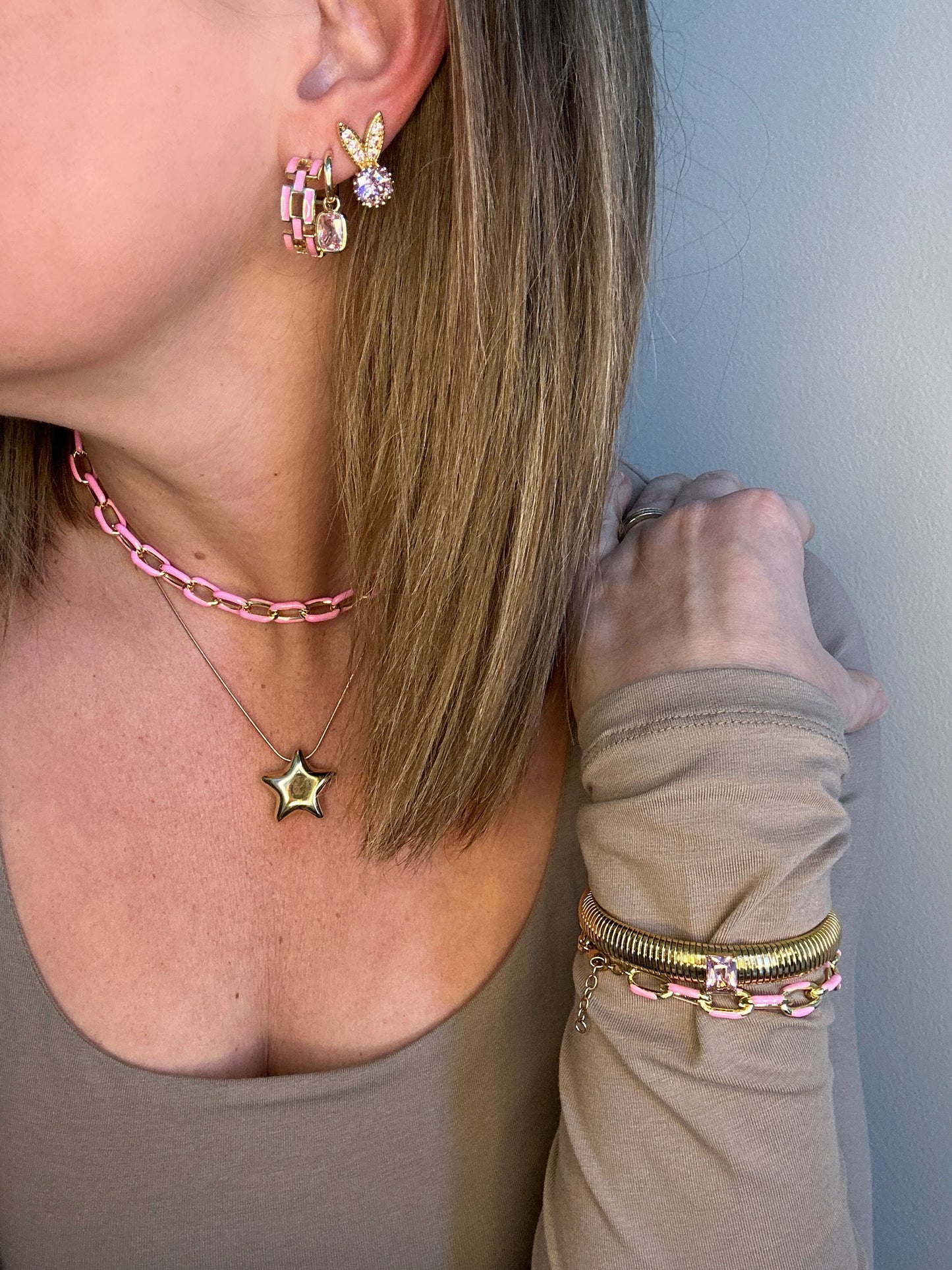 Star Power in Gold Necklace