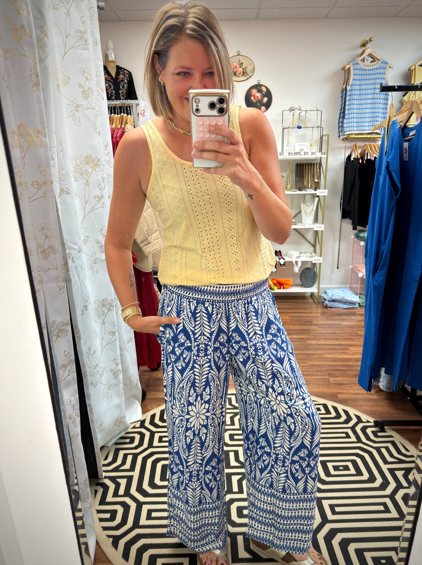 Eyelet Yellow Tank