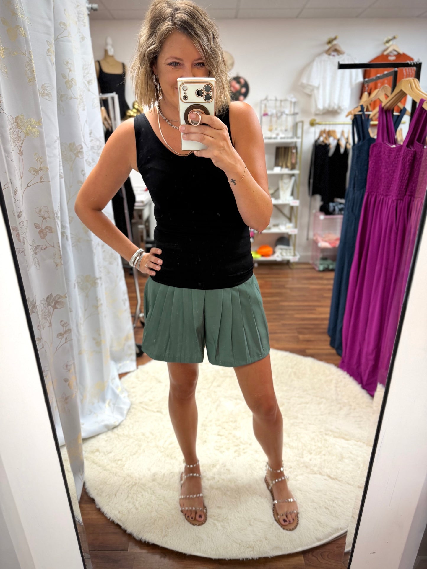Pleated Active Shorts