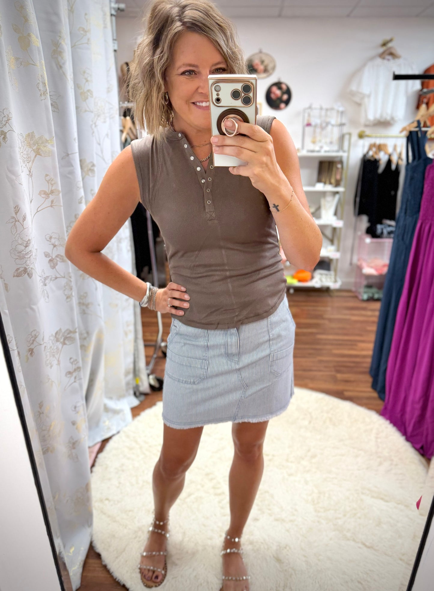 Truffle Ribbed Henley Snap Top