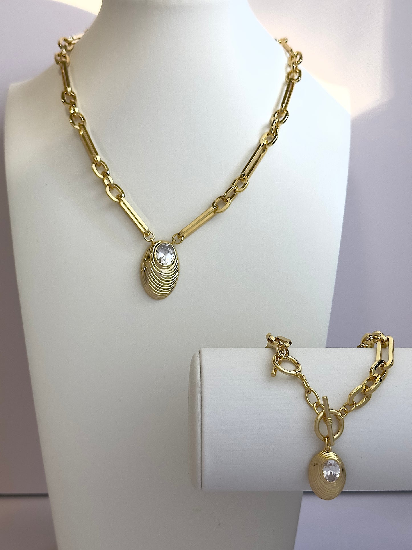 Diamond Shell Necklace