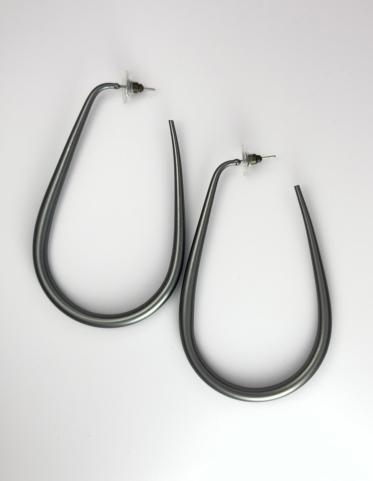 Harlow Gunmetal Matte Hoop