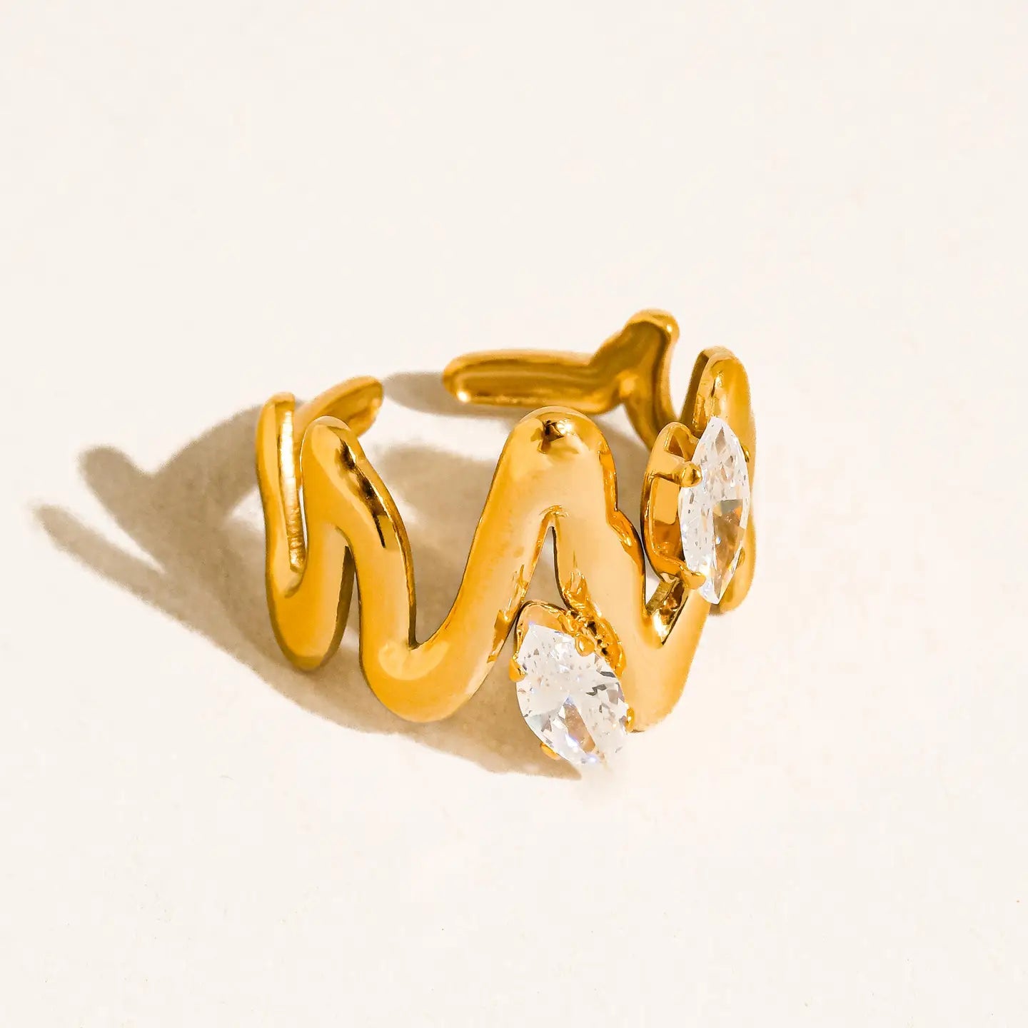 Gold ZigZag Ring